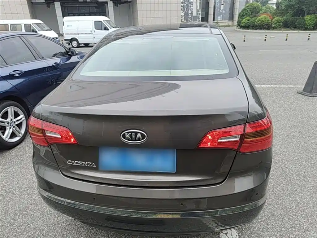 Kia K7 2012 2.4L Premium фото 6