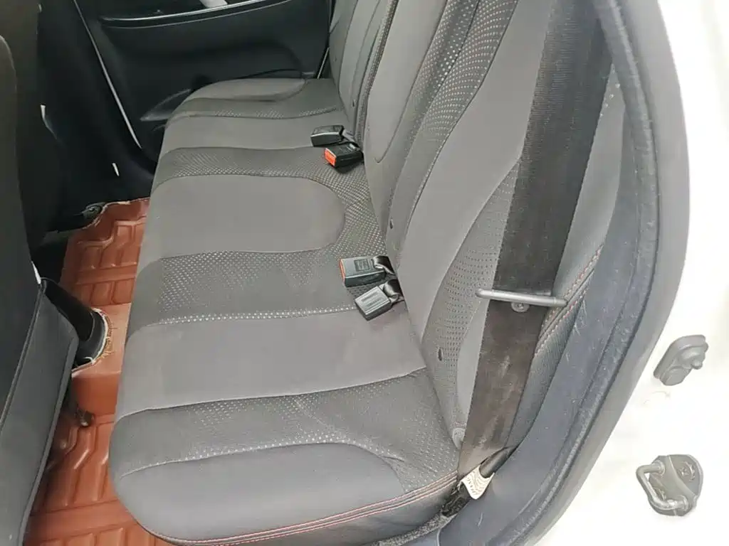 Changan CX20 2015 2014 1.4L Manual Sunroof Navigation Edition China V
