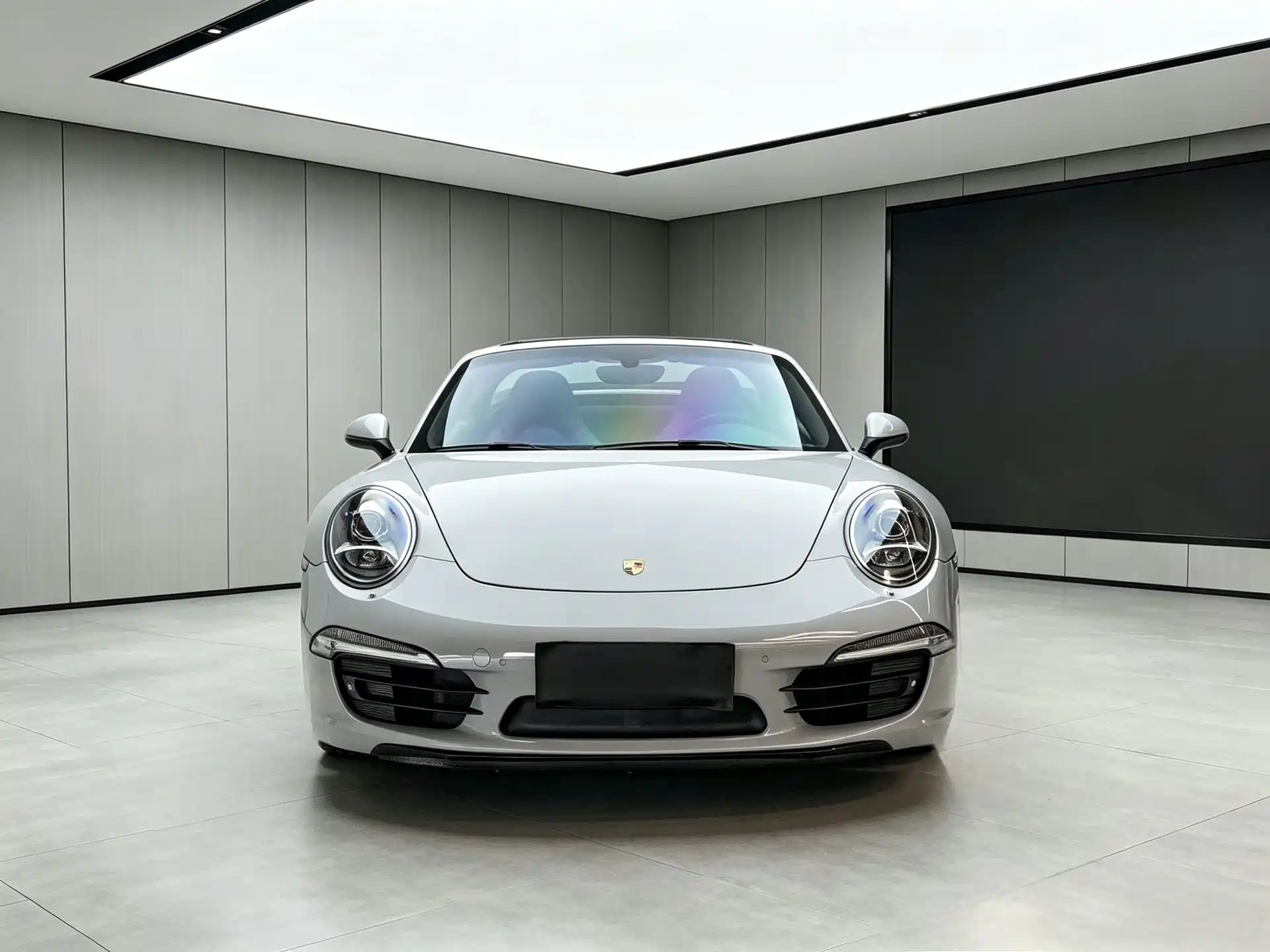 Photo 2 - Porsche 911