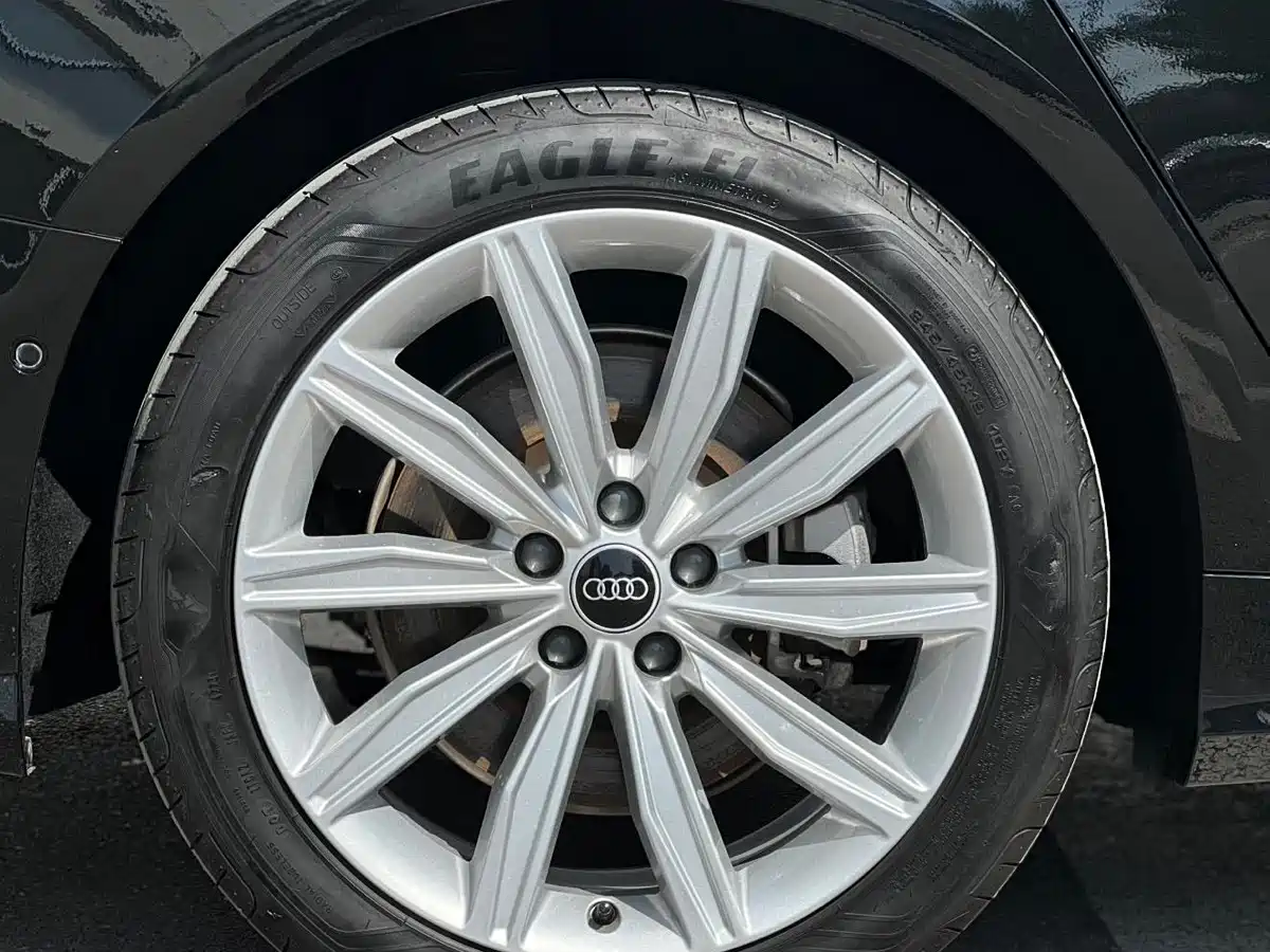 Audi A6L 2024 45 TFSI Premium Dynamic фото 14