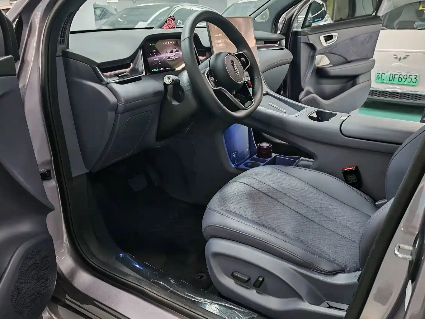 Фото 12 - Shangjie SUV