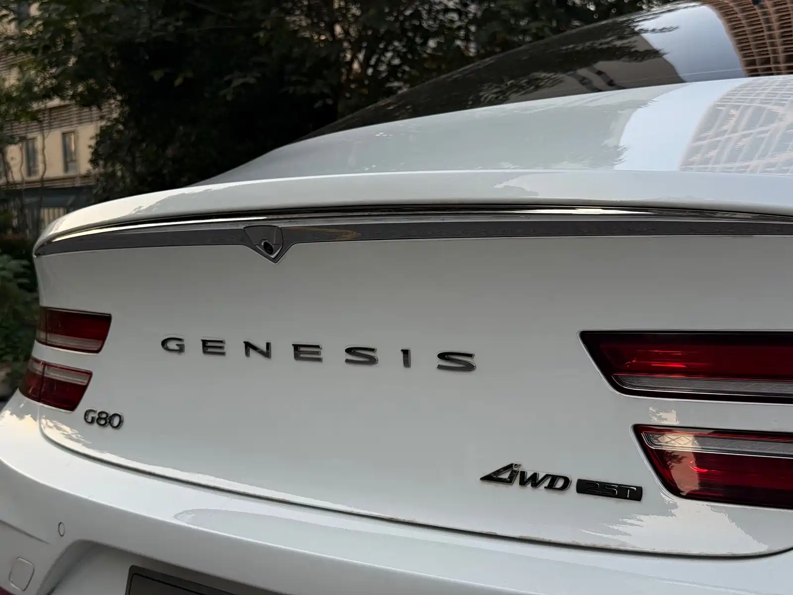 صورة 25 - Genesis G80