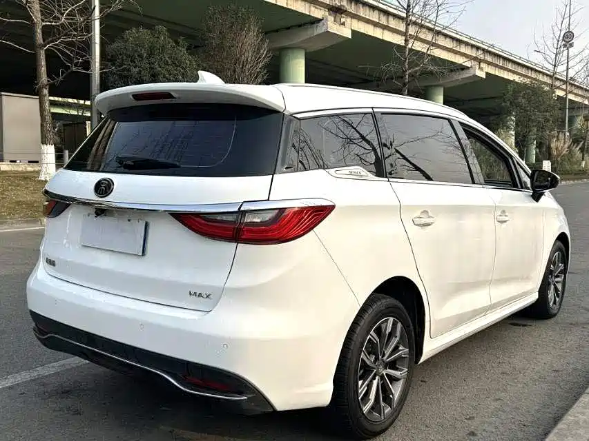 BYD Song MAX 2019 1.5T Auto Smart Connected Sunroof 7-seater China VI фото 4