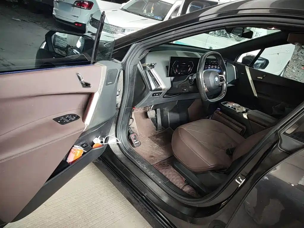 BMW iX 2023 2022 xDrive40