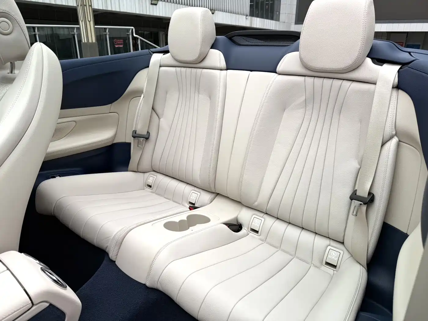 Mercedes-Benz E-Class (Import) 2023 E 260 Convertible Coupe фото 3
