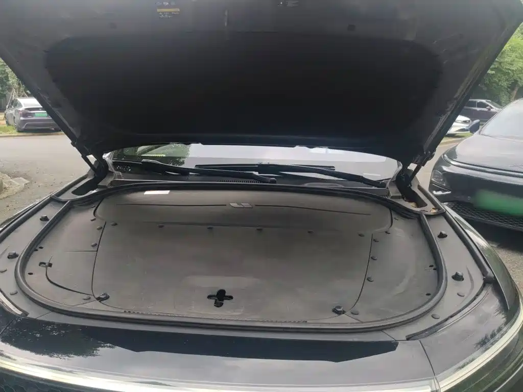 Li Auto Li ONE 2020 2020 Extended Range 6-seater