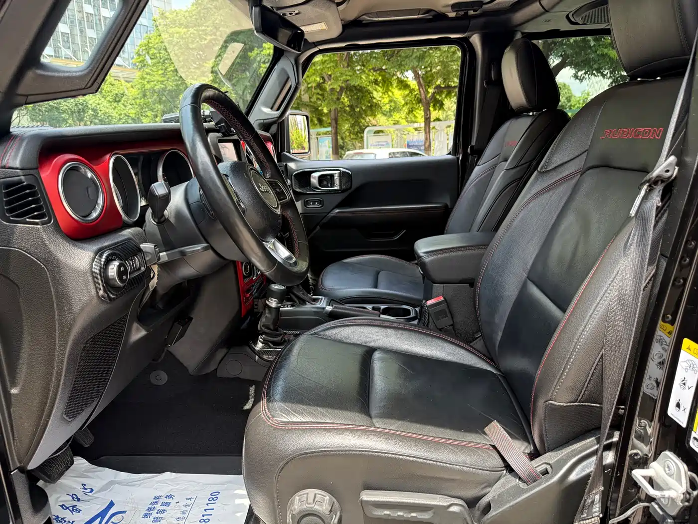 Фото 8 - Jeep Wrangler