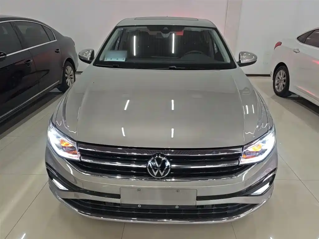 Volkswagen Bora 2023 280TSI DSG Prestige Edition фото 3