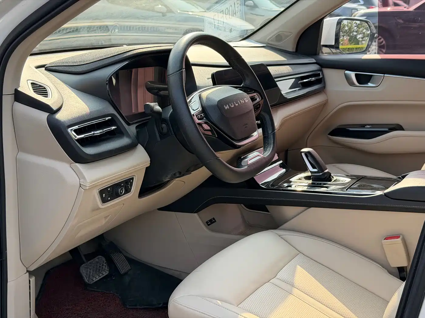 Wuling Motors Wuling Victory 2021 2020 1.5T CVT Flagship