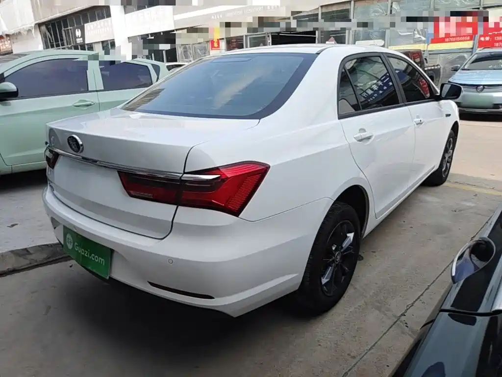 BYD Qin 2020 2019 1.5L Automatic Luxury Edition
