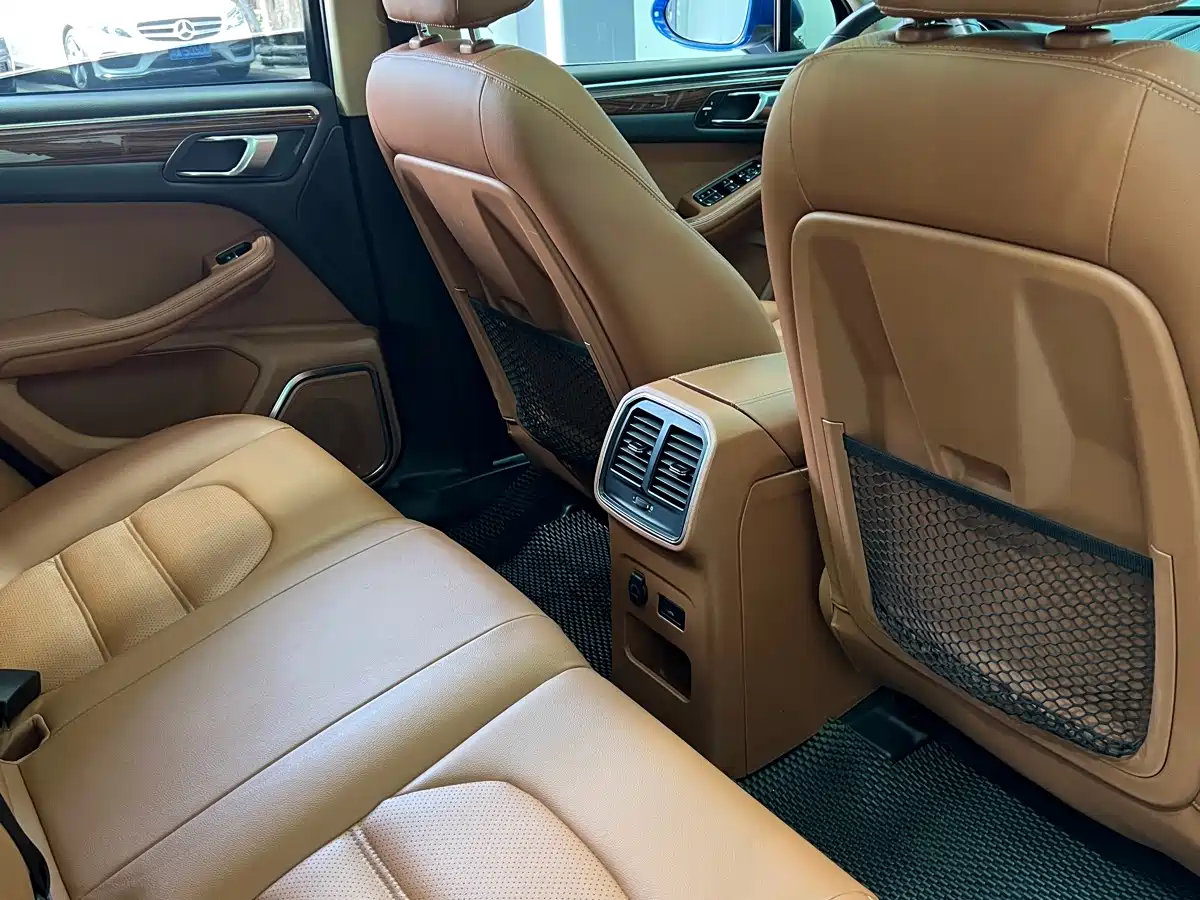 Lexus ES 2023 260 Excellence фото 36