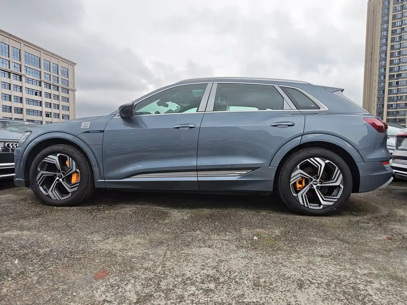 Audi e-tron 2026 2021 50 quattro Exclusive Selection