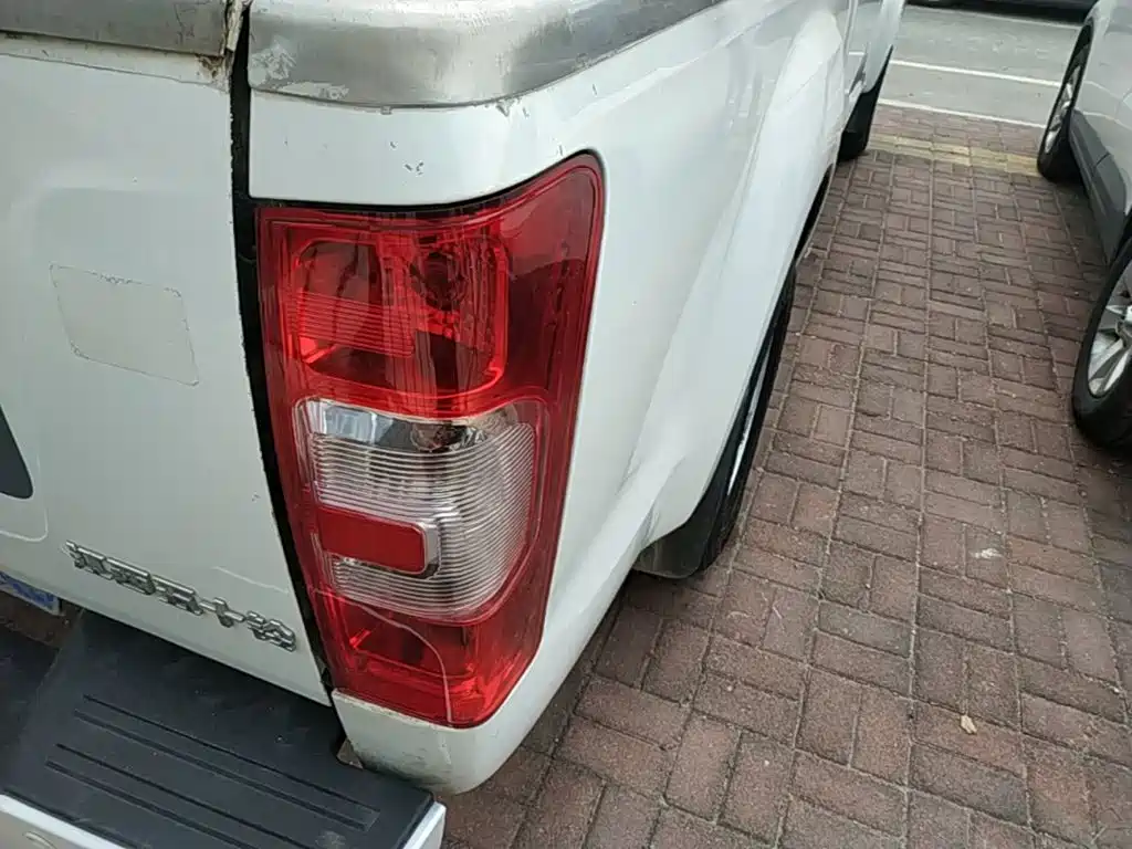 Isuzu Ruimai 2021 2020 2.8T Classic 2WD Diesel China VI Premium Long Wheelbase JE493ZLQ6E
