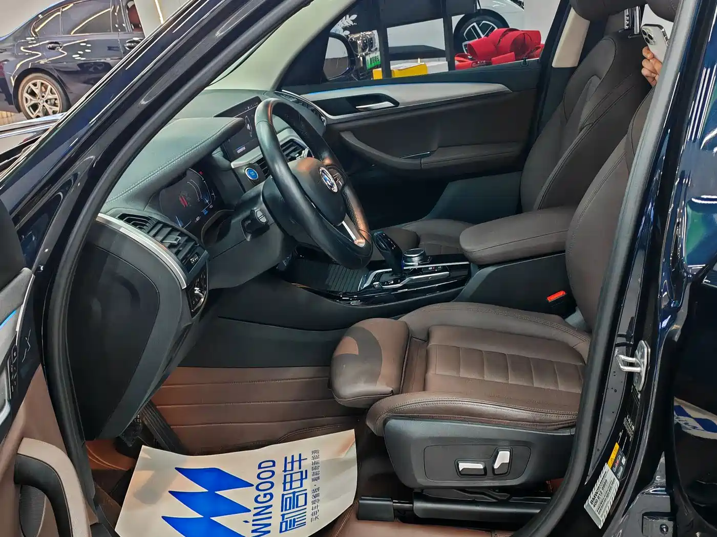 BMW iX3 2021 Leading фото 4