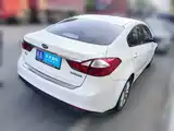 صورة 2 - Kia K3