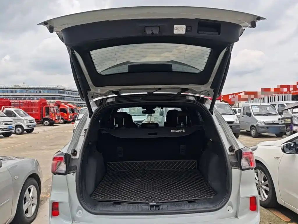 Ford Escape 2023 2024 Model EcoBoost 245 4WD ST-Line Pro