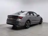 Фото 2 - Škoda Octavia