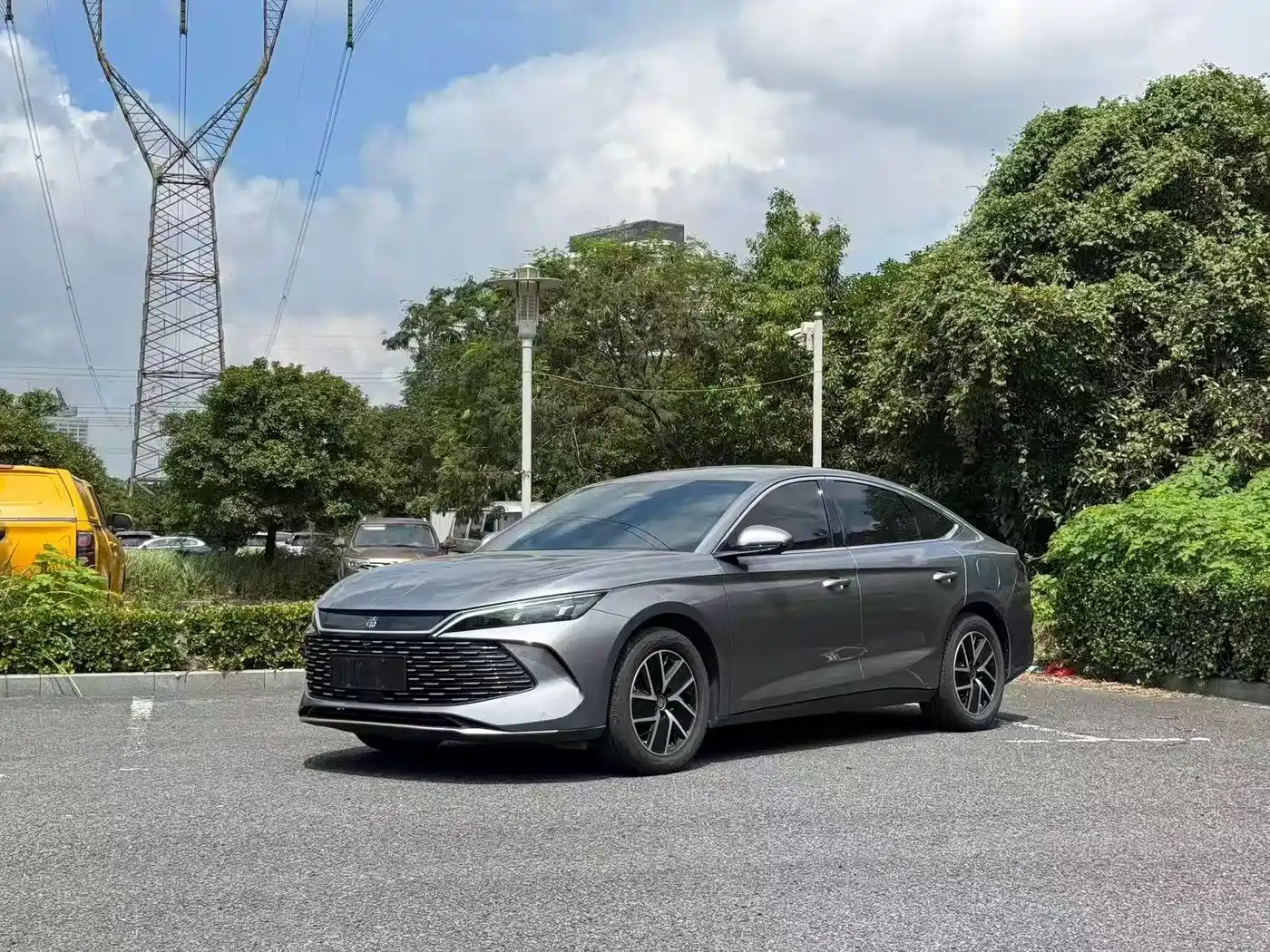 BYD Qin L 2024