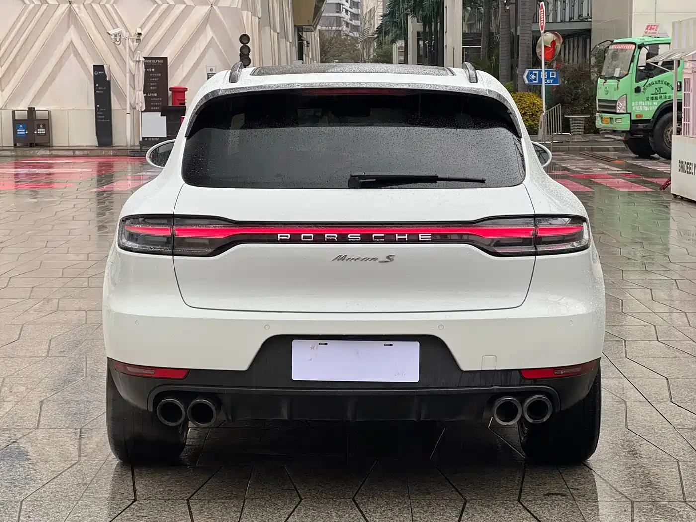 Porsche Macan 2018 Macan 2.0T фото 4