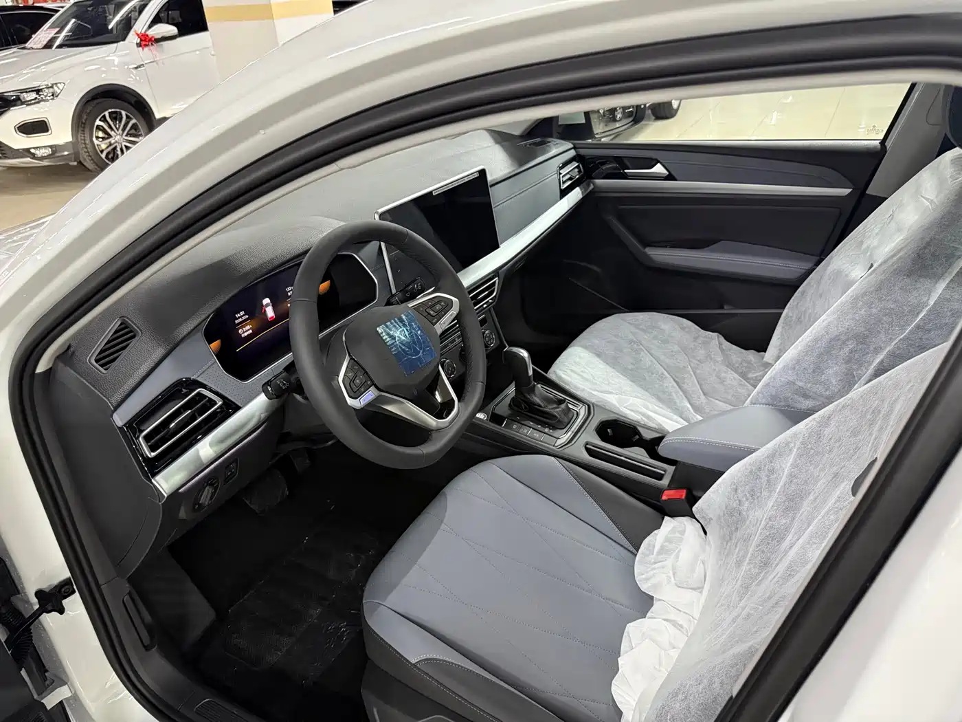 Volkswagen Lavida 2026 2026 1.5L Auto Starlight 5 Million Edition