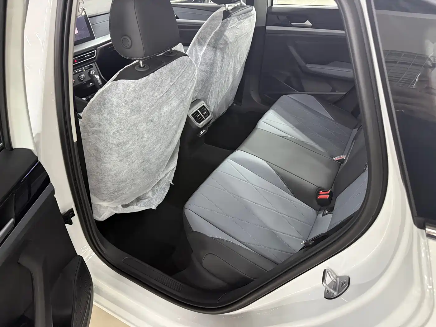 Volkswagen Lavida 2026 2026 1.5L Auto Starlight 5 Million Edition
