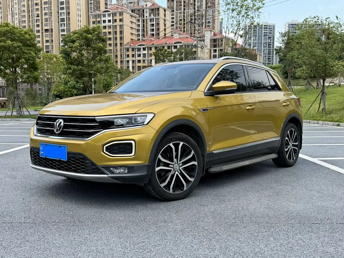 Photo 1 - Volkswagen T-ROC