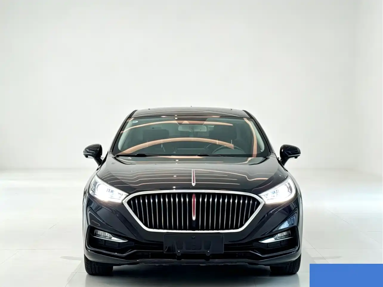 Hongqi H5 2022 Classic 1.8T Auto Smart Connect Flagship Enjoyment Edition фото 2