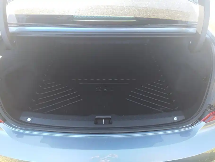Photo 4 - Volvo S90