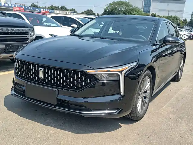 Besturn B70 2023 3rd Generation 1.5T Automatic Comfort — фото 1