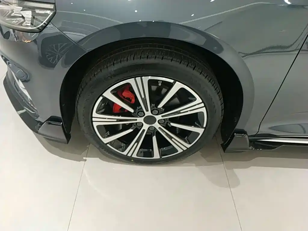 Фото 23 - Geely Preface