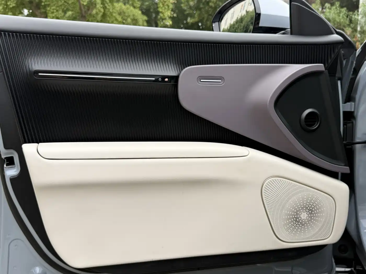 Avatr 12 2024 2023 Model 700 Triple Laser RWD Luxury Edition