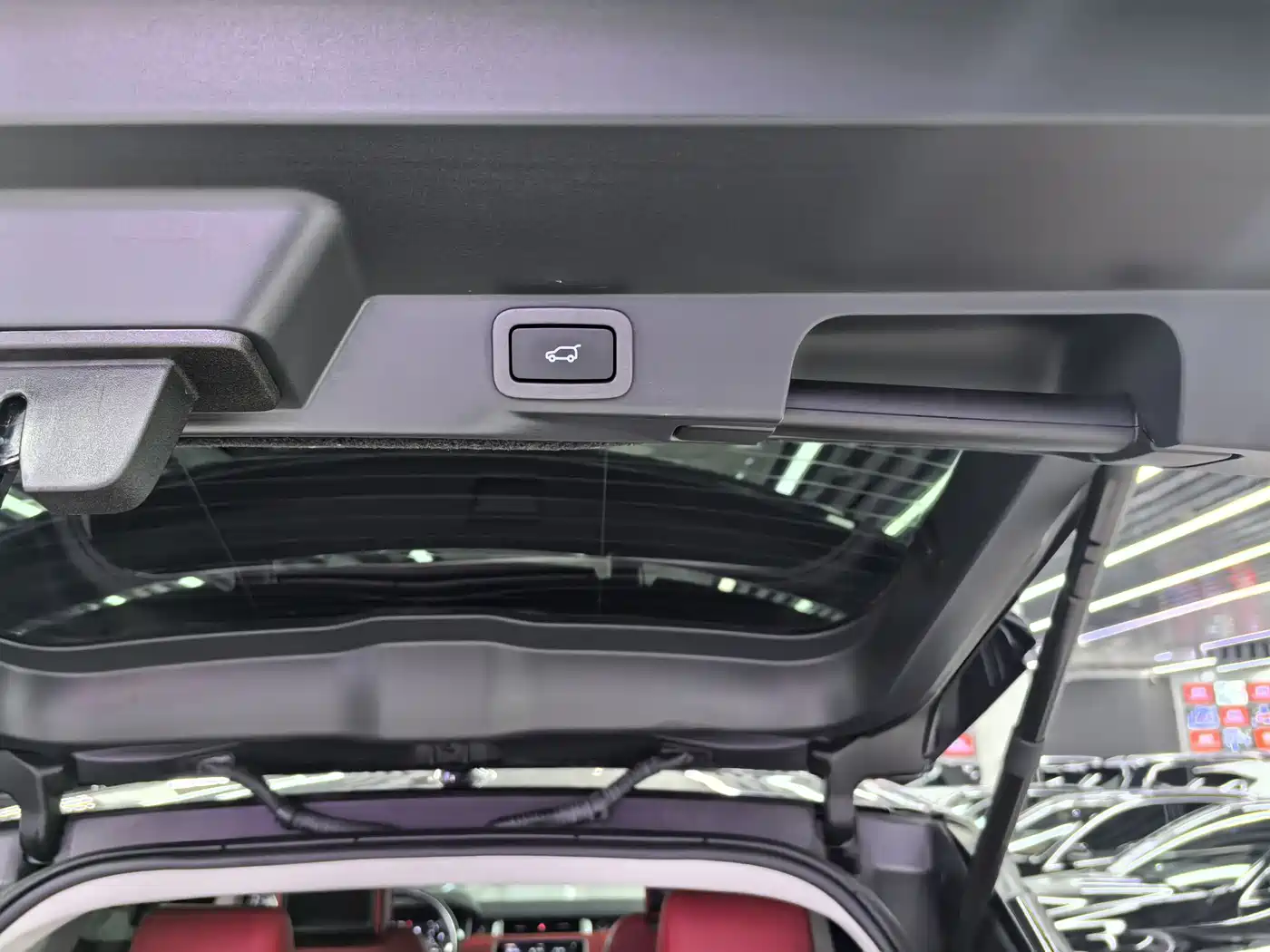 Фото 22 - Land Rover Range Rover Sport