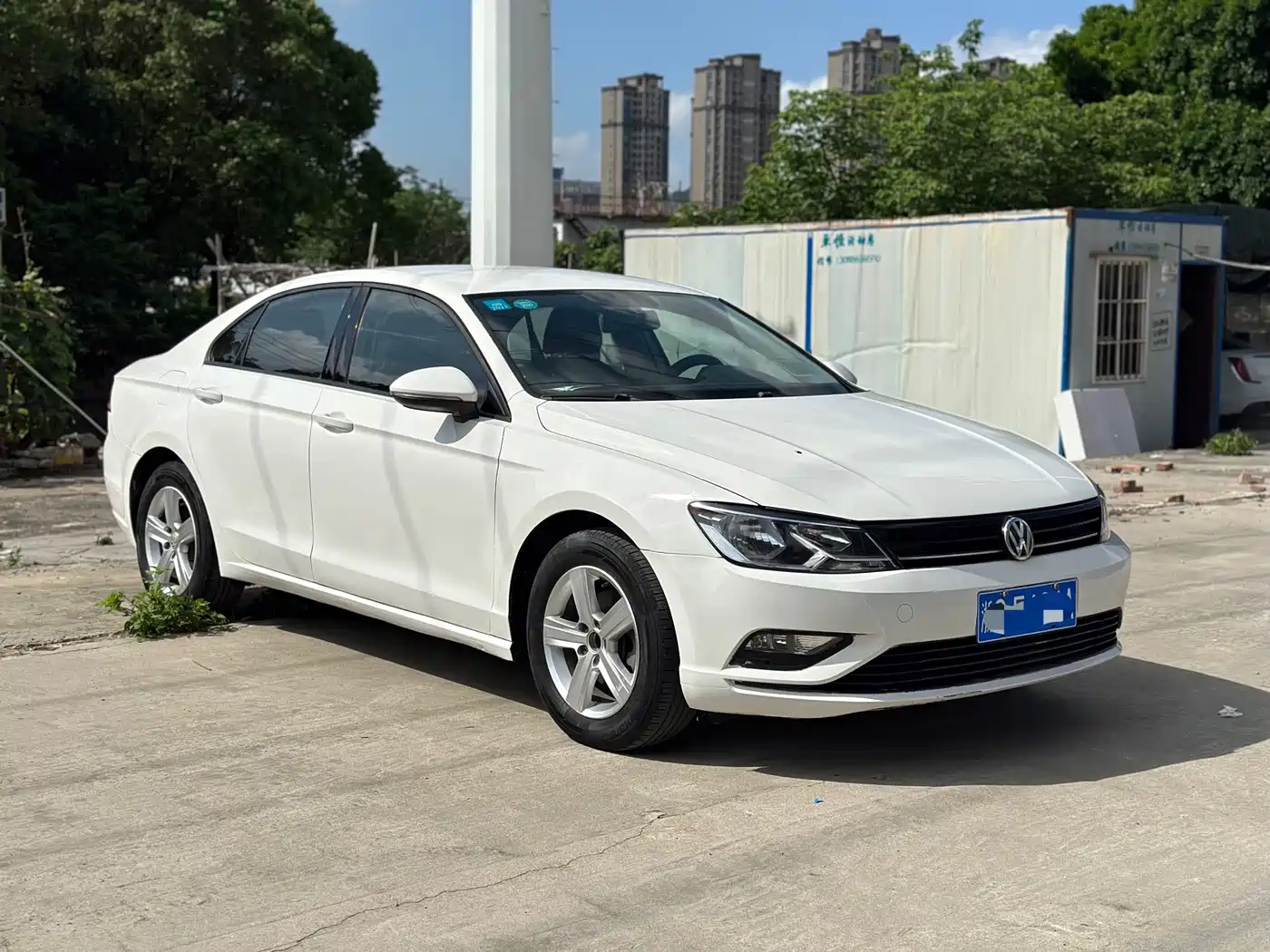 Volkswagen Lamando 2015 230TSI DSG Style фото 3
