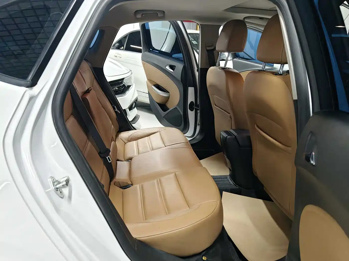 Buick Excelle 2013 GT 1.8L Automatic Fashion Edition фото 9