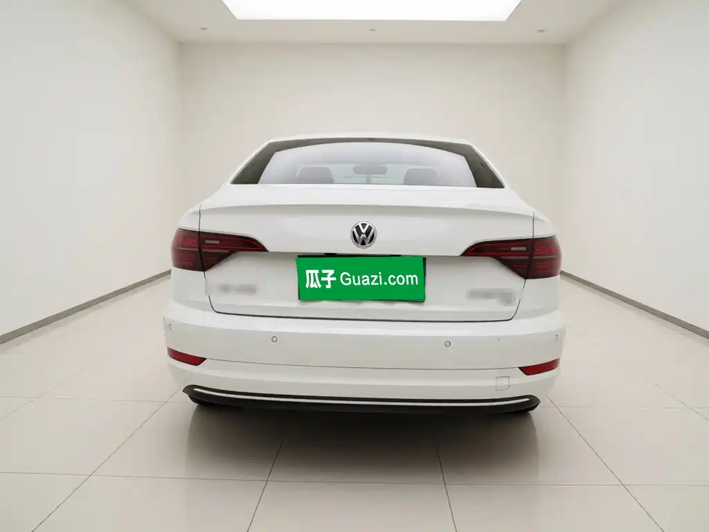 Photo 5 - Volkswagen Sagitar