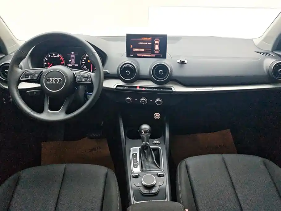 Audi Q2L 2021 35 TFSI Progressive Dynamic фото 12