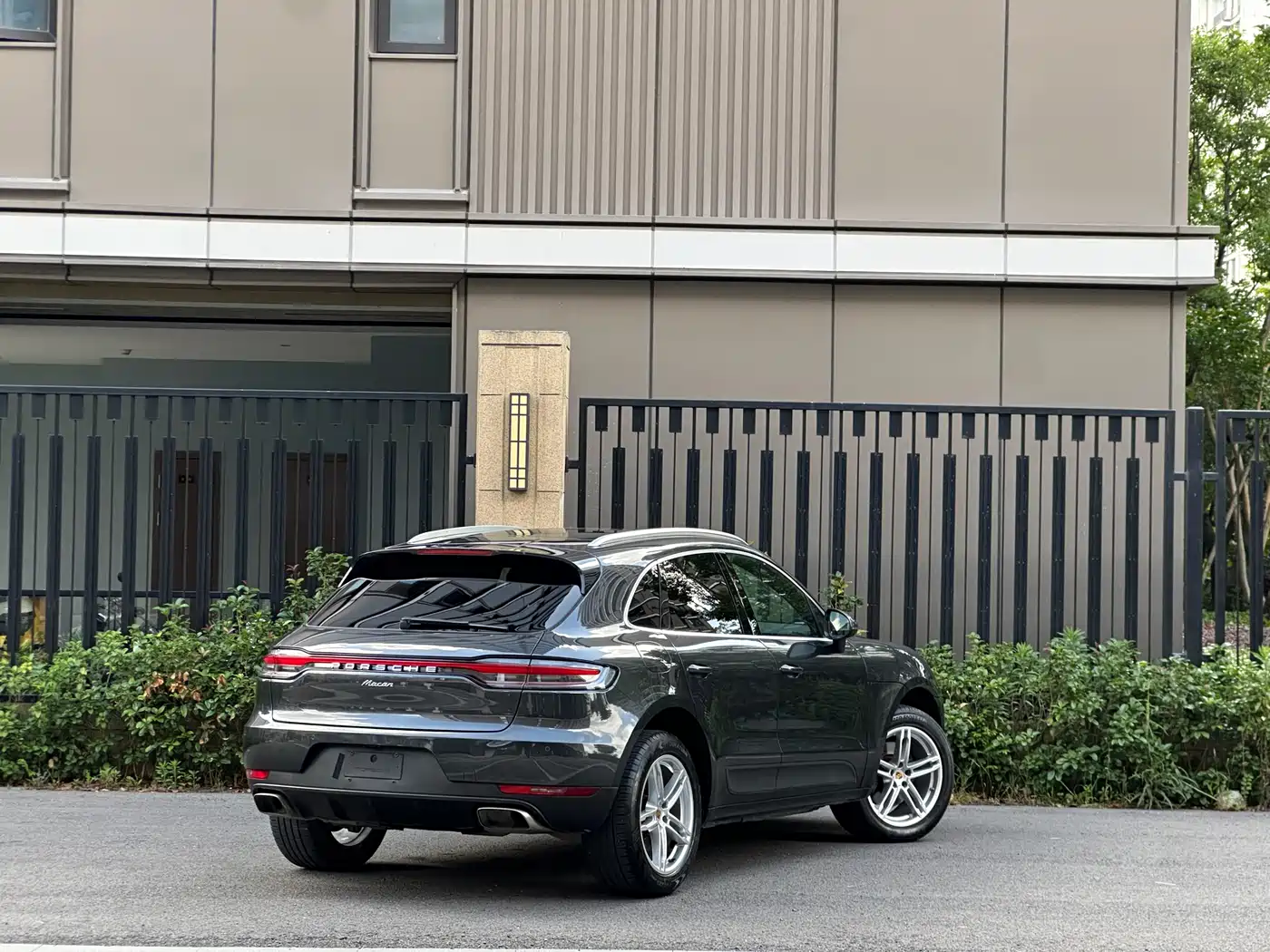 Porsche Macan 2021 Macan 2.0T фото 4
