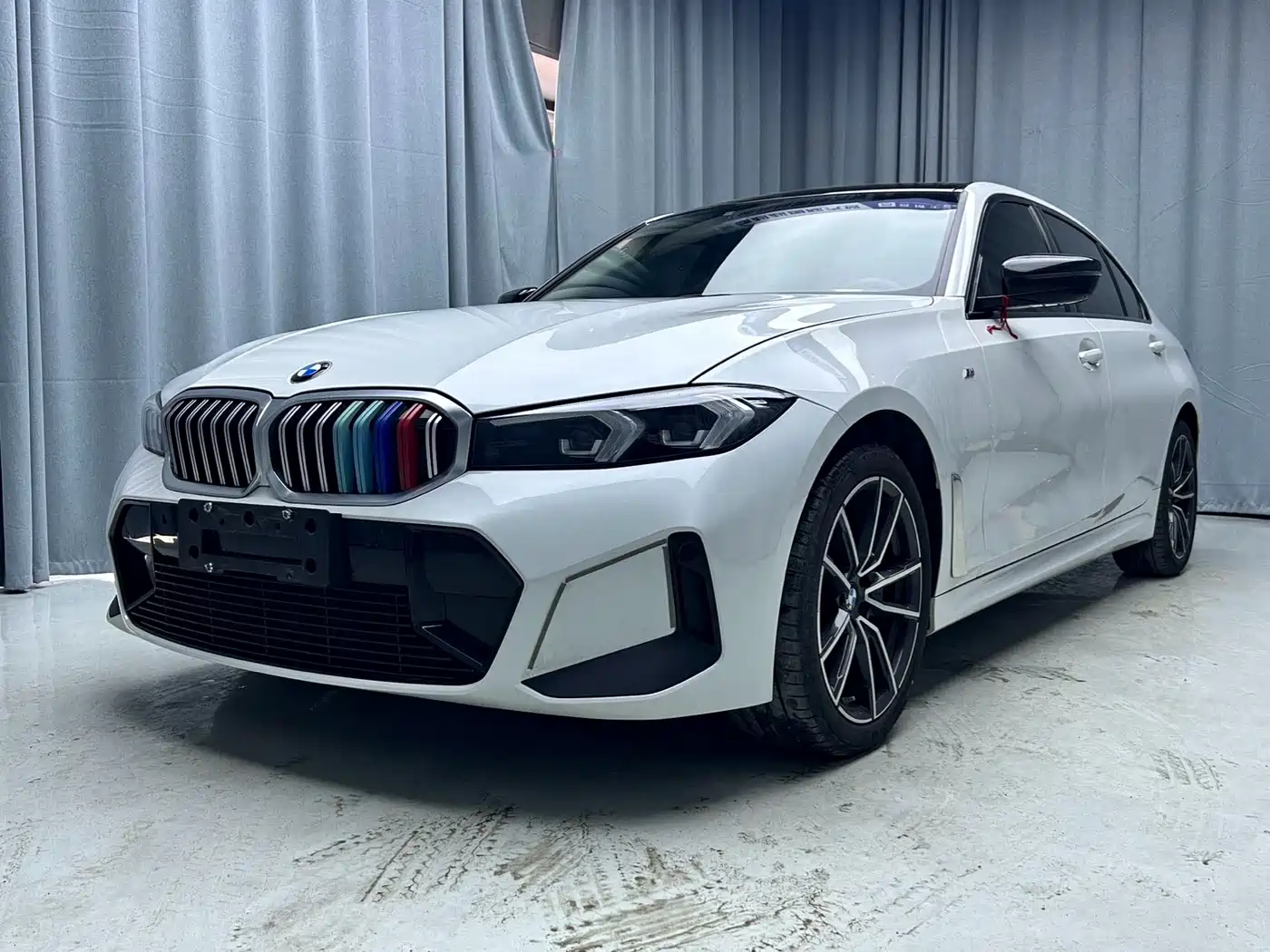 BMW 3-SERIES