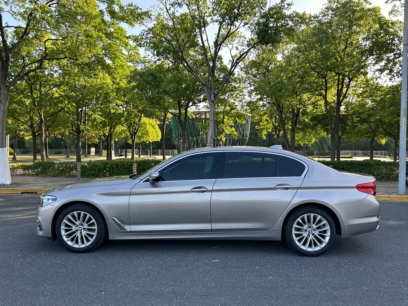 BMW 5 Series 2019 Facelift 525Li Luxury Package фото 8