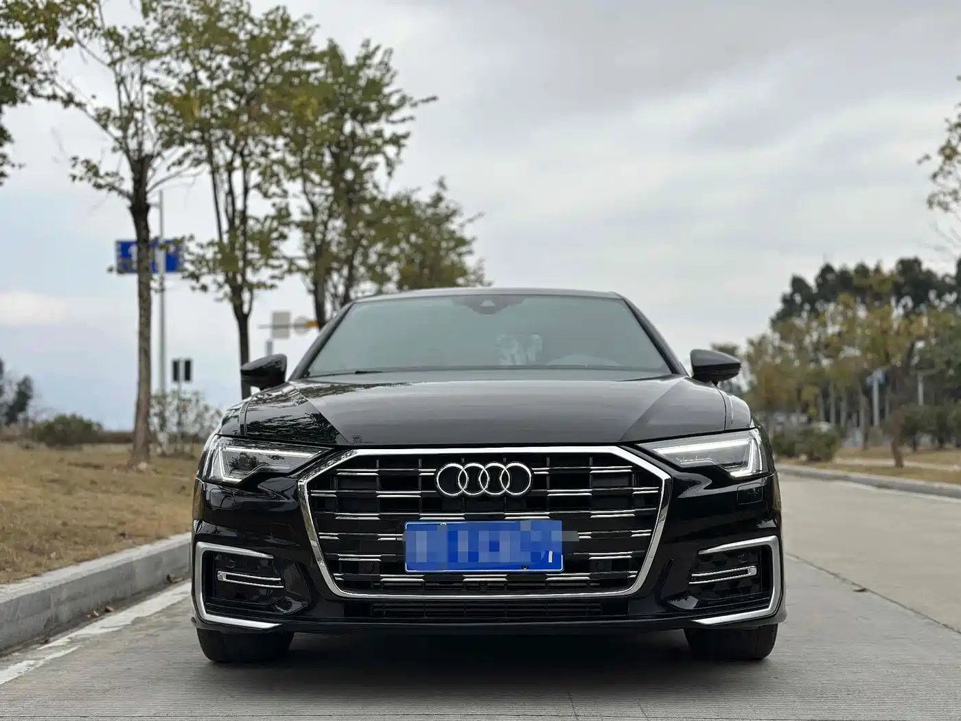 Audi A6L 2021 45 TFSI Exclusive Elegance фото 2