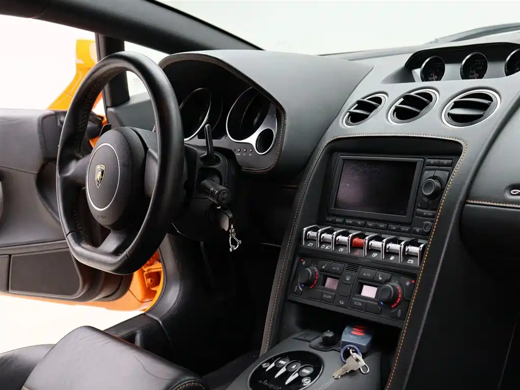 Lamborghini Gallardo 2011 2011 Lamborghini Gallardo LP 560-4 Bicolore