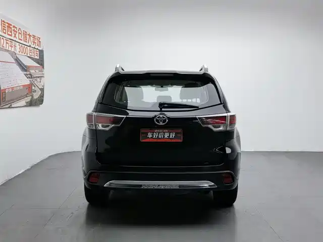 Toyota Highlander 2015 2.0T AWD Ultimate Edition 7-seater — фото 4