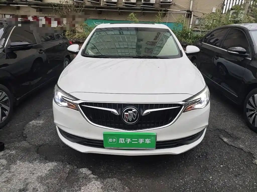 Buick Excelle 2019 18T Auto Connected Elite China VI фото 3