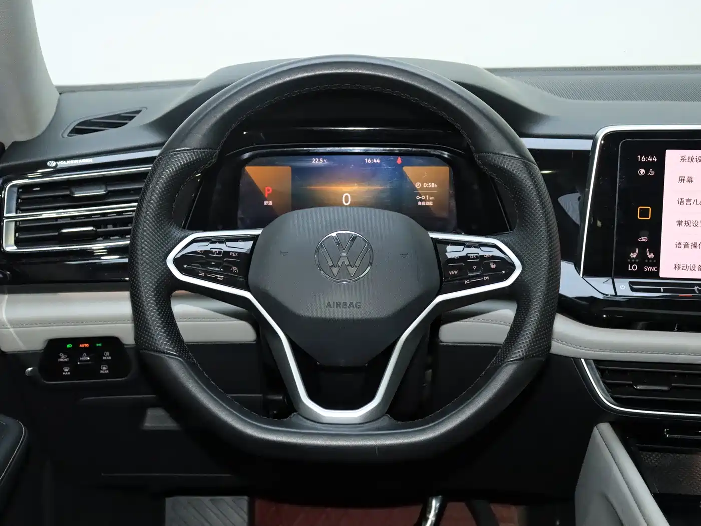 Volkswagen Teramont 2023 380TSI AWD Exclusive Luxury Edition фото 21