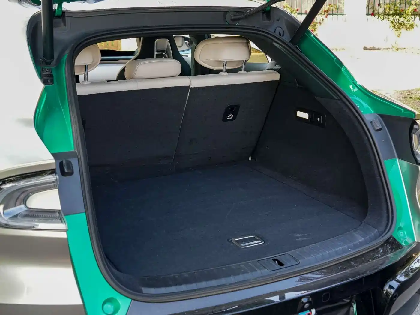 Xiaomi Auto Xiaomi YU7 2025 Extended Range AWD Pro фото 18