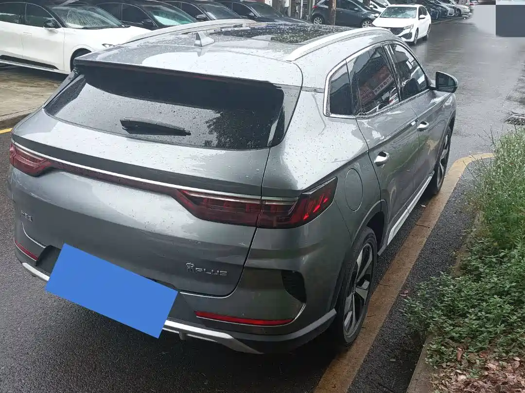 BYD Song PLUS PHEV 2021 EV Premium Model фото 16