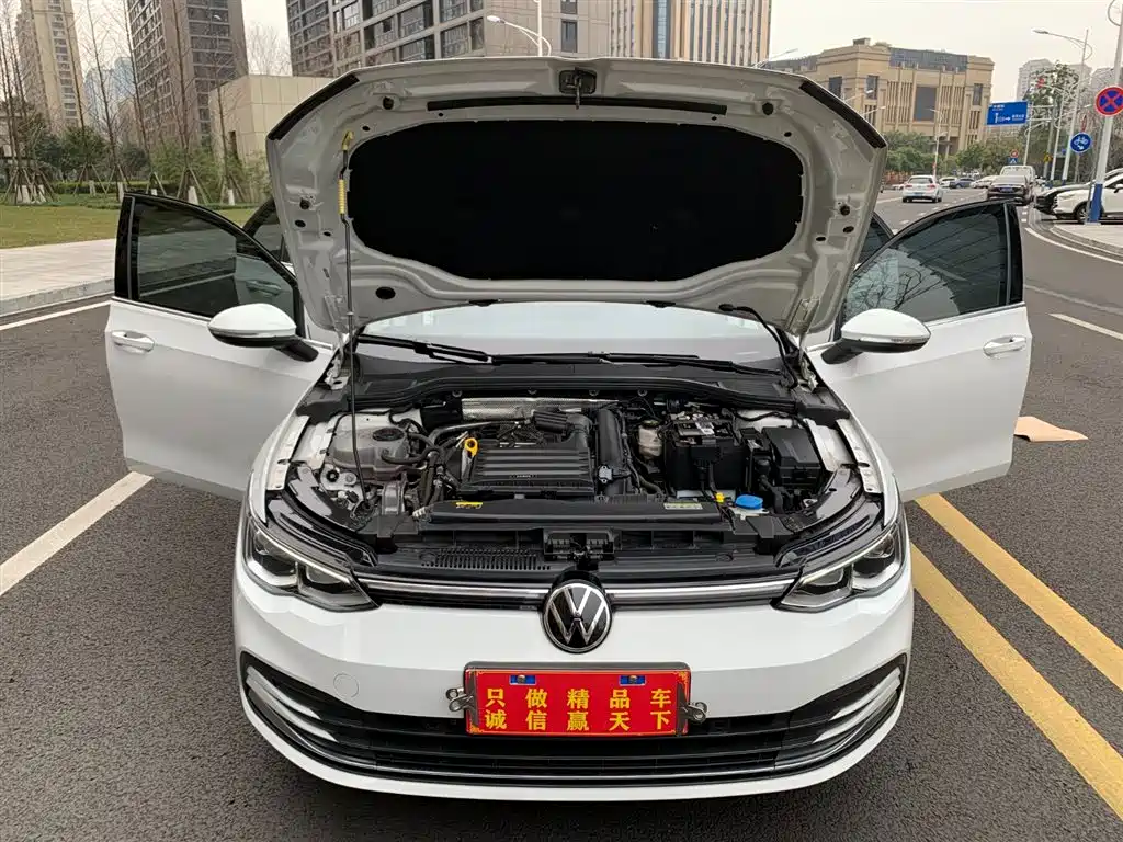 Volkswagen Golf 2023 280TSI DSG Pro фото 17
