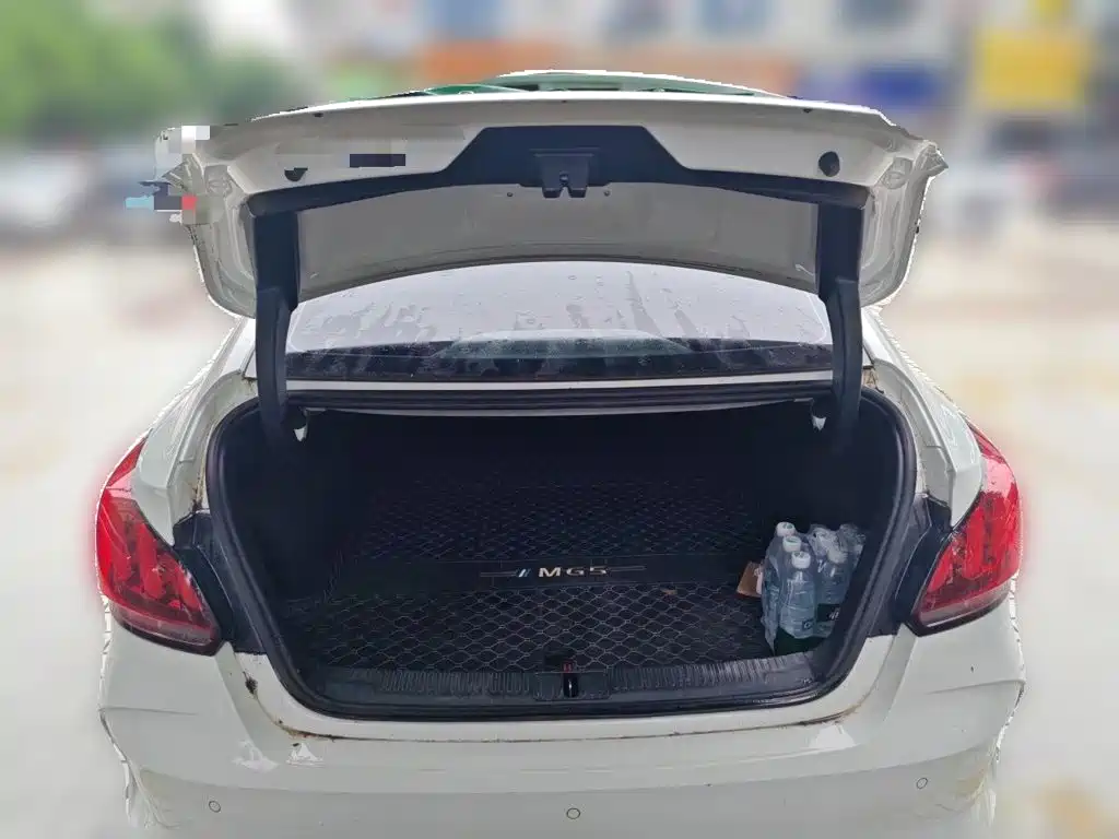MG MG5 2024 2023 180DVVT Manual Trend Edition
