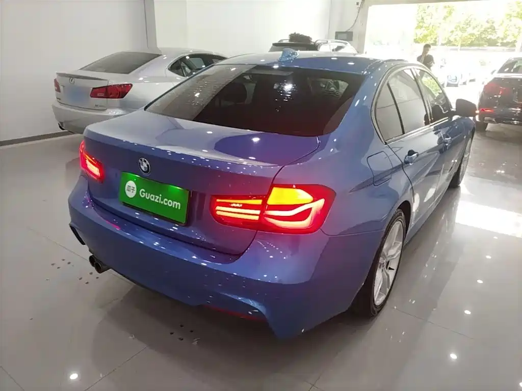 BMW 3 Series 2017 320i M Sport фото 7