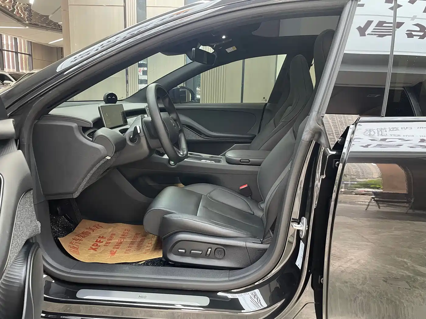 NIO ET5T 2024 75kWh Touring фото 10